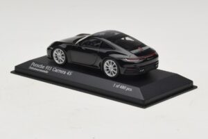 Porsche 911 992 Carrera 4S Nero Metallizzato Minichamps 1:43 410069320 Pressofusione — immagine 3 di 5
