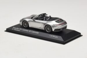 Porsche 911 992 Carrera 4S Cabriolet Argento Minichamps 1:43 410069330 Pressofusione — immagine 3 di 5