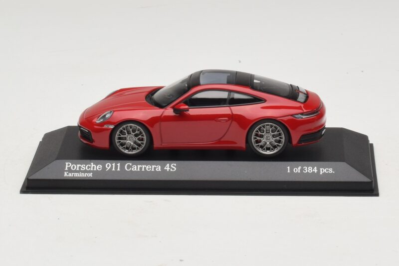 Porsche 911 992 Carrera 4S Rosso Minichamps 1:43 410069321 Pressofusione