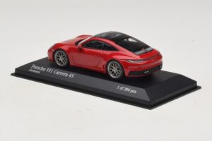 Porsche 911 992 Carrera 4S Rosso Minichamps 1:43 410069321 Pressofusione — immagine 3 di 5