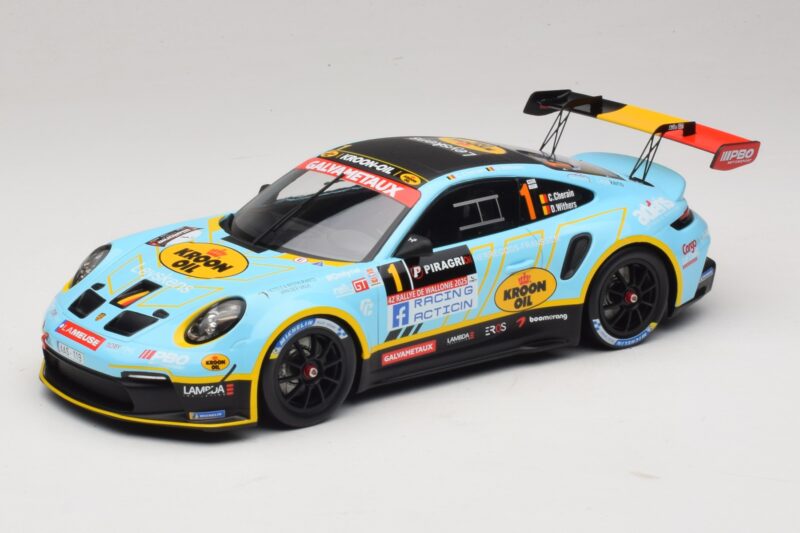 Porsche 911 992 Rally GT #1 C. Cherain / D. Withers Rallye de Wallonie 2025 IXO 1:18 18RMC254 Pressofusione