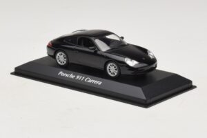 Porsche 911 996 Carrera Nero Maxichamps 1:43 940061020 Pressofusione — immagine 3 di 5