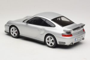 Porsche 911 996 GT2 Argento KK-Scale 1:18 KKDC181451 Pressofusione — immagine 5 di 6