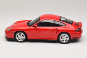 Porsche 911 996 Turbo Rosso KK-Scale 1:18 KKDC181474 Pressofusione — immagine 3 di 6