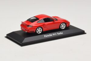 Porsche 911 996 Turbo Rosso Maxichamps 1:43 940069300 Pressofusione — immagine 2 di 5