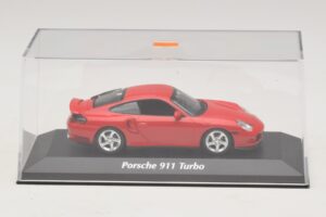 Porsche 911 996 Turbo Rosso Maxichamps 1:43 940069300 Pressofusione — immagine 4 di 5