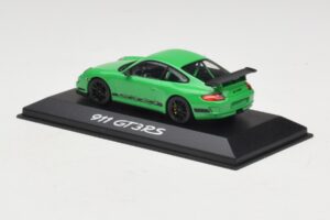 Porsche 911 997 GT3 RS Verde Minichamps 1:43 403066011 Pressofusione — immagine 3 di 5