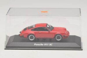 Porsche 911 SC Rosso Maxichamps 1:43 940062021 Pressofusione — immagine 4 di 5