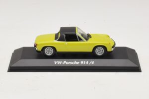 Porsche 914/4 Verde Maxichamps 1:43 Porsche 914/4 Verde Maxichamps 1:43 940065660 Pressofusione