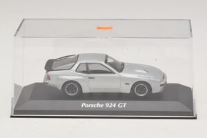 Porsche 924 GT Argento Maxichamps 1:43 940066122 Pressofusione — immagine 4 di 5