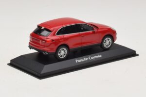 Porsche Cayenne 958 Rosso Maxichamps 1:43 940063200 Pressofusione — immagine 2 di 5