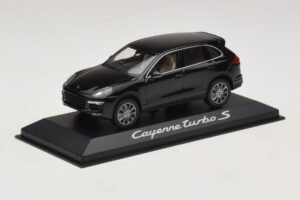 Porsche Cayenne 958 Turbo S Nero Minichamps 1:43 WAP0200220E Pressofusione — immagine 2 di 5