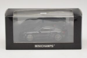 Porsche Cayman GT4 981 Black Metallic Minichamps 1:43 410066121 Pressofusione — immagine 5 di 5