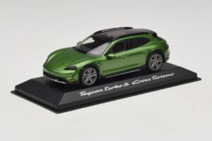 Porsche Taycan Turbo S Cross Turismo Verde Minichamps 1:43 WAP0207830M003 Pressofusione — immagine 2 di 5