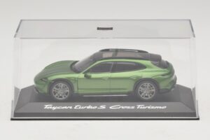 Porsche Taycan Turbo S Cross Turismo Verde Minichamps 1:43 WAP0207830M003 Pressofusione — immagine 4 di 5