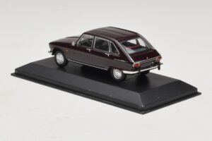 Renault 16 Rosso Scuro Minichamps 1:43 400113104 Pressofusione — immagine 3 di 5