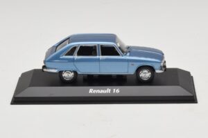 Renault 16 Azzurro Metallizzato Maxichamps 1:43 940113100 Pressofusione