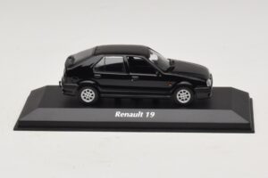 Renault 19 Nero Maxichamps 1:43 940113701 Pressofusione