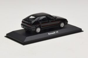 Renault 19 Nero Maxichamps 1:43 940113701 Pressofusione — immagine 2 di 5