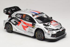 Toyota GR Yaris Rally1 #17 S. Ogier / V. Landais Rally Portugal Winner 2025 IXO 1:18 18RMC250A Pressofusione — immagine 4 di 6