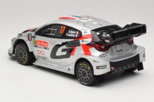 Toyota GR Yaris Rally1 #17 S. Ogier / V. Landais Rally Portugal Winner 2025 IXO 1:18 18RMC250A Pressofusione — immagine 5 di 6