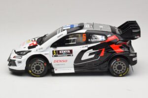 Toyota GR Yaris Rally1 #5 S. Pajari / E. Malkonen Rally Kenya 2025 IXO 1:18 18RMC246 Pressofusione — immagine 3 di 6