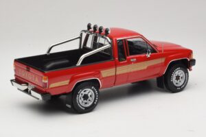 Toyota Hilux N50 Xtra Cab 4x4 Rosso KK-Scale 1:18 KKDC181562 Pressofusione — immagine 2 di 6