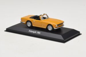 Triumph TR6 Arancione Maxichamps 1:43 940132571 Pressofusione — immagine 3 di 5
