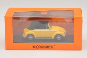 Volkswagen 1302 Cabriolet Giallo Maxichamps 1:43 940055030 Pressofusione — immagine 5 di 5