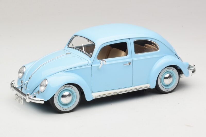 Volkswagen Maggiolino Blu Bburago 1:18 3381 Pressofusione