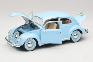 Volkswagen Maggiolino Blu Bburago 1:18 3381 Pressofusione — immagine 2 di 8