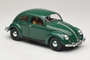 Volkswagen Maggiolino Verde Maisto 1:18 32820 Pressofusione — immagine 6 di 8