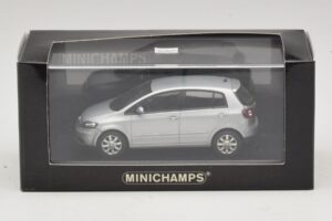 Volkswagen Golf Plus Mk5 Argento Scatola Sostitutiva Minichamps 1:43 400054370-R1 Pressofusione — immagine 5 di 5