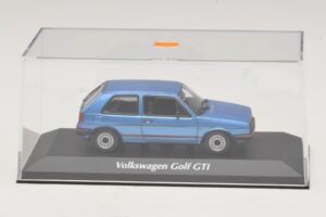 Volkswagen Golf GTI Mk2 Blu Metallizzato Maxichamps 1:43 940054120 Pressofusione — immagine 4 di 5