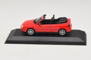 Volkswagen Golf Mk4 Cabriolet Rosso Edizione Concessionario Minichamps 1:43 Volkswagen Golf Mk4 Cabriolet Rosso Edizione Concessionario Minichamps 1:43 GOLF006 Pressofusione