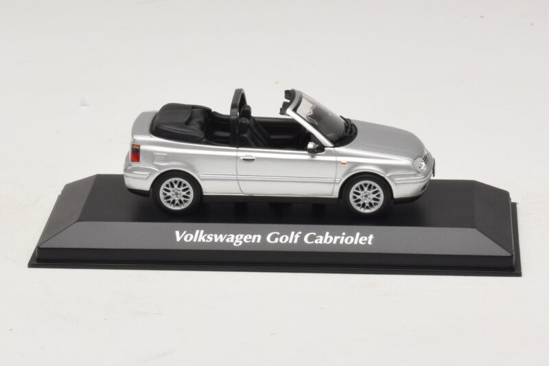 Volkswagen Golf Mk4 Cabriolet Argento Maxichamps 1:43 940058331 Pressofusione