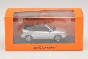 Volkswagen Golf Mk4 Cabriolet Argento Maxichamps 1:43 940058331 Pressofusione — immagine 5 di 5