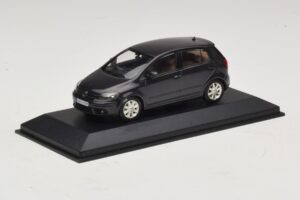 Volkswagen Golf Plus Mk5 Nero Minichamps 1:43 GOLF007 Pressofusione — immagine 2 di 5