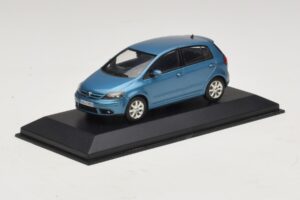 Volkswagen Golf Plus Mk5 Blu Metallizzato Scatola Sostitutiva Minichamps 1:43 GOLF02-R1 Pressofusione — immagine 2 di 5