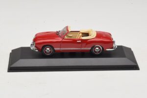 Volkswagen Karmann Ghia Cabriolet Rosso Scuro Minichamps 1:43 Volkswagen Karmann Ghia Cabriolet Rosso Scuro Minichamps 1:43 5032 Pressofusione