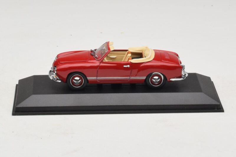Volkswagen Karmann Ghia Cabriolet Rosso Scuro Minichamps 1:43 5032 Pressofusione