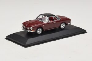 Volkswagen Karmann Ghia Rosso Con Tetto Nero Minichamps 1:43 GHIA002 Pressofusione — immagine 2 di 5