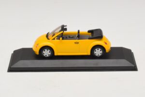 Volkswagen New Beetle Cabriolet Giallo Minichamps 1:43 BEETLE002 Pressofusione