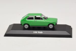 Volkswagen Polo Mk1 Verde Maxichamps 1:43 940050501 Pressofusione