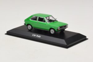 Volkswagen Polo Mk1 Verde Maxichamps 1:43 940050501 Pressofusione — immagine 3 di 5