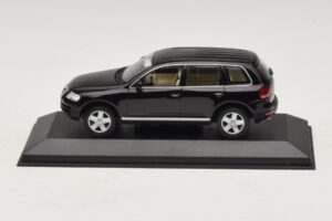 Volkswagen Touareg 7L Nero Minichamps 1:43 TOUAREG002 Pressofusione