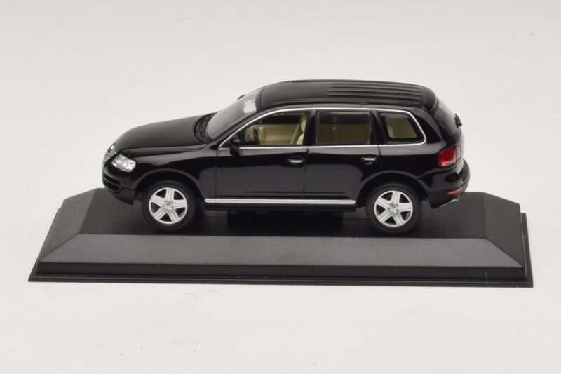 Volkswagen Touareg 7L Nero Minichamps 1:43 TOUAREG002 Pressofusione