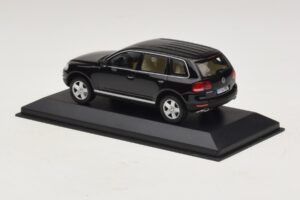 Volkswagen Touareg 7L Nero Minichamps 1:43 TOUAREG002 Pressofusione — immagine 3 di 5