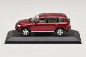 Volkswagen Touareg 7L Rosso Minichamps 1:43 TOUAREG003 Pressofusione