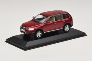 Volkswagen Touareg 7L Rosso Minichamps 1:43 TOUAREG003 Pressofusione — immagine 2 di 5